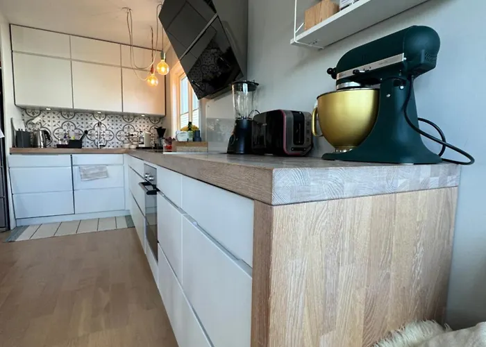 Close To Center Og Ons Willa