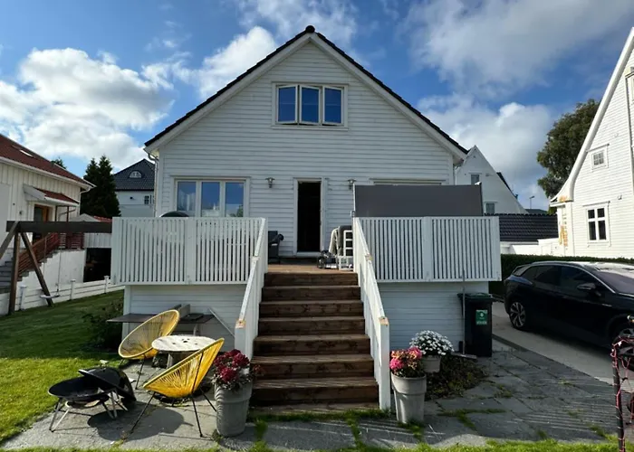 Close To Center Og Ons